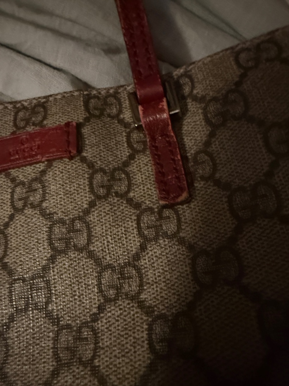 Gucci Beige/Brown Monogram Tote with Red Leather Handles - Picture 13 of 13